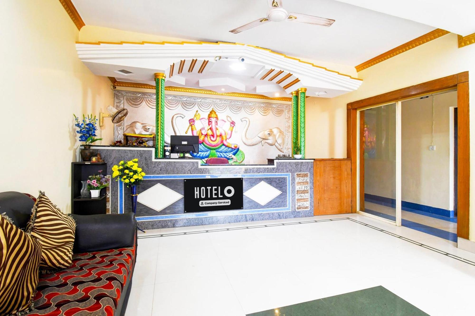 Hotel Oyo 16511 Aayan International Puri
